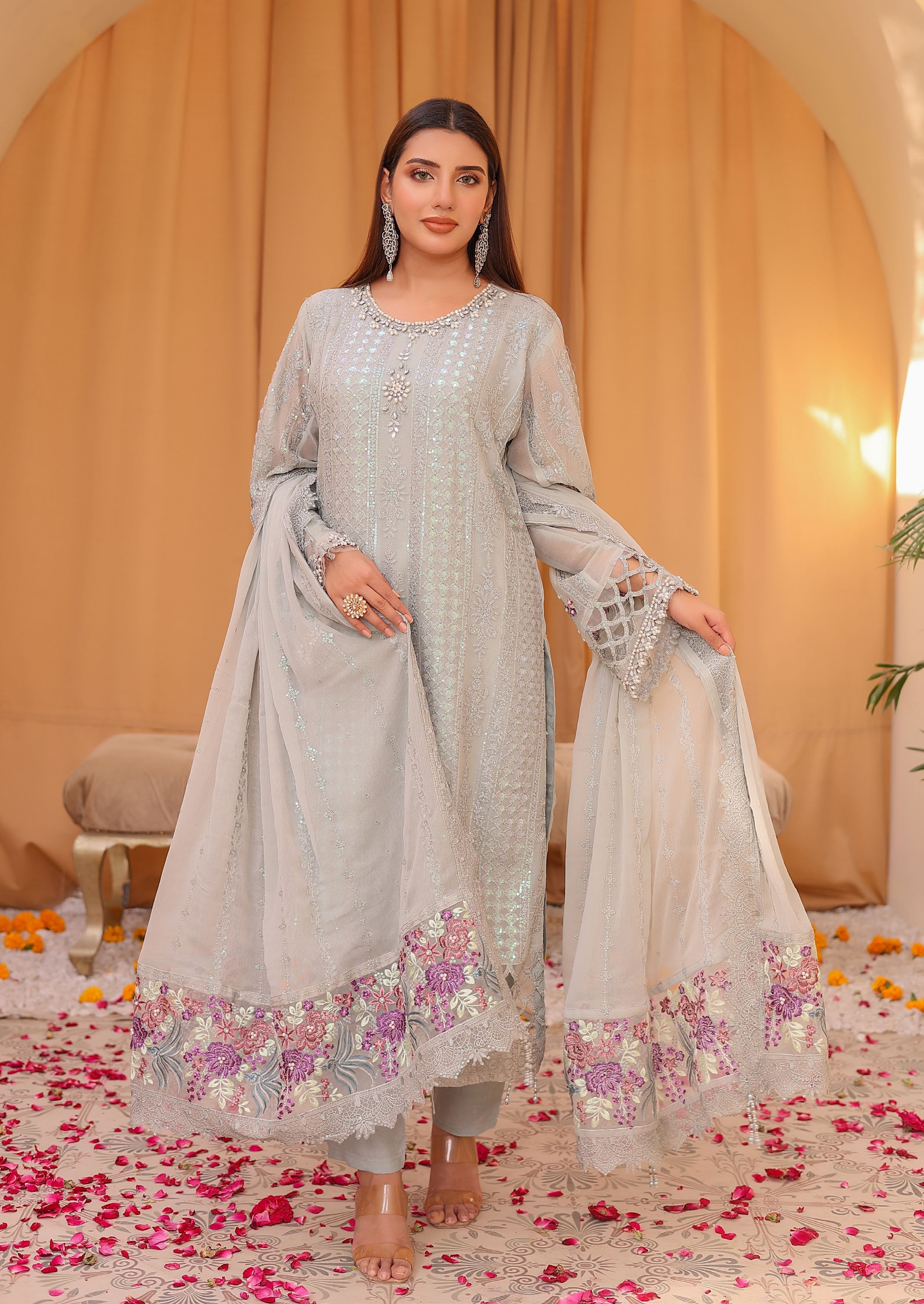 RAYA ARCTIC SHINE