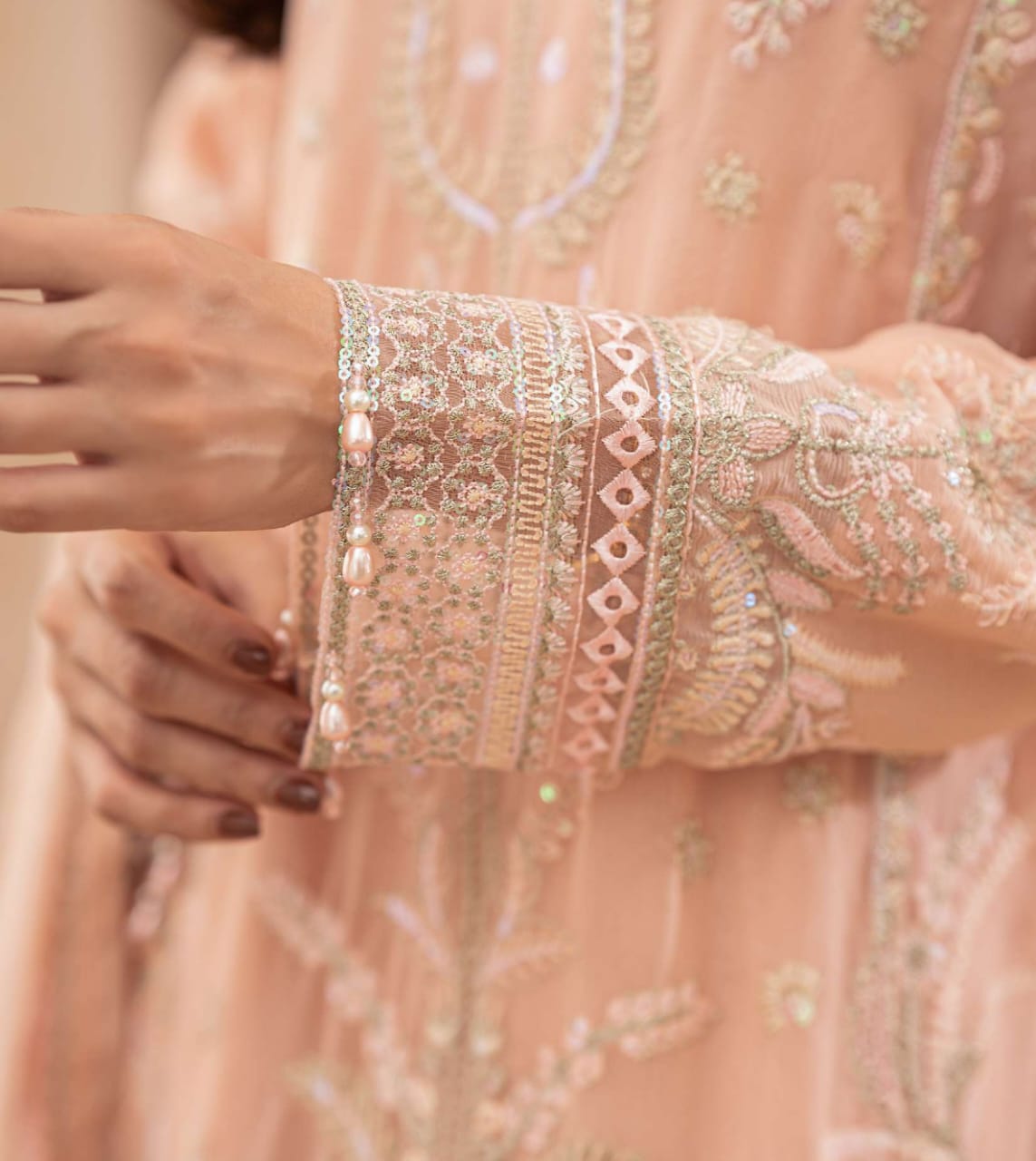 MUSKAN Blush Veil